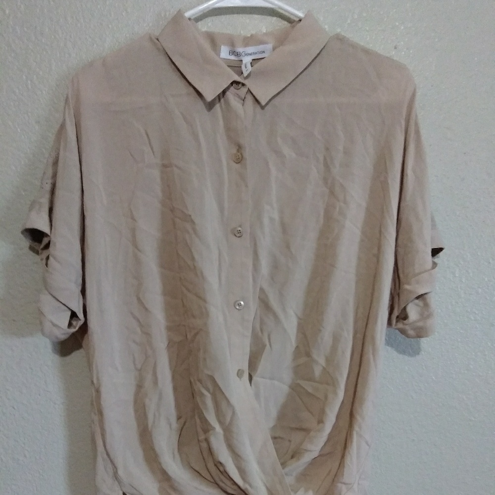 Beautiful BCBG shirt